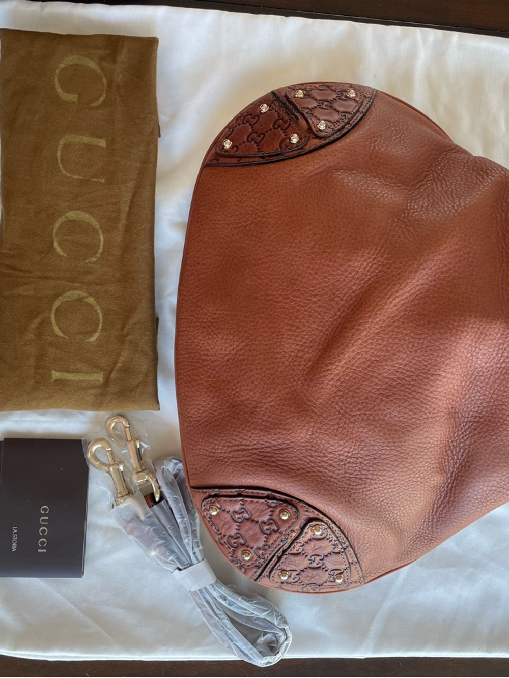 Gucci Babouska Hobo Indy Fringe Leather Bag GG with Bamboo Tassel - Picture 2 of 5